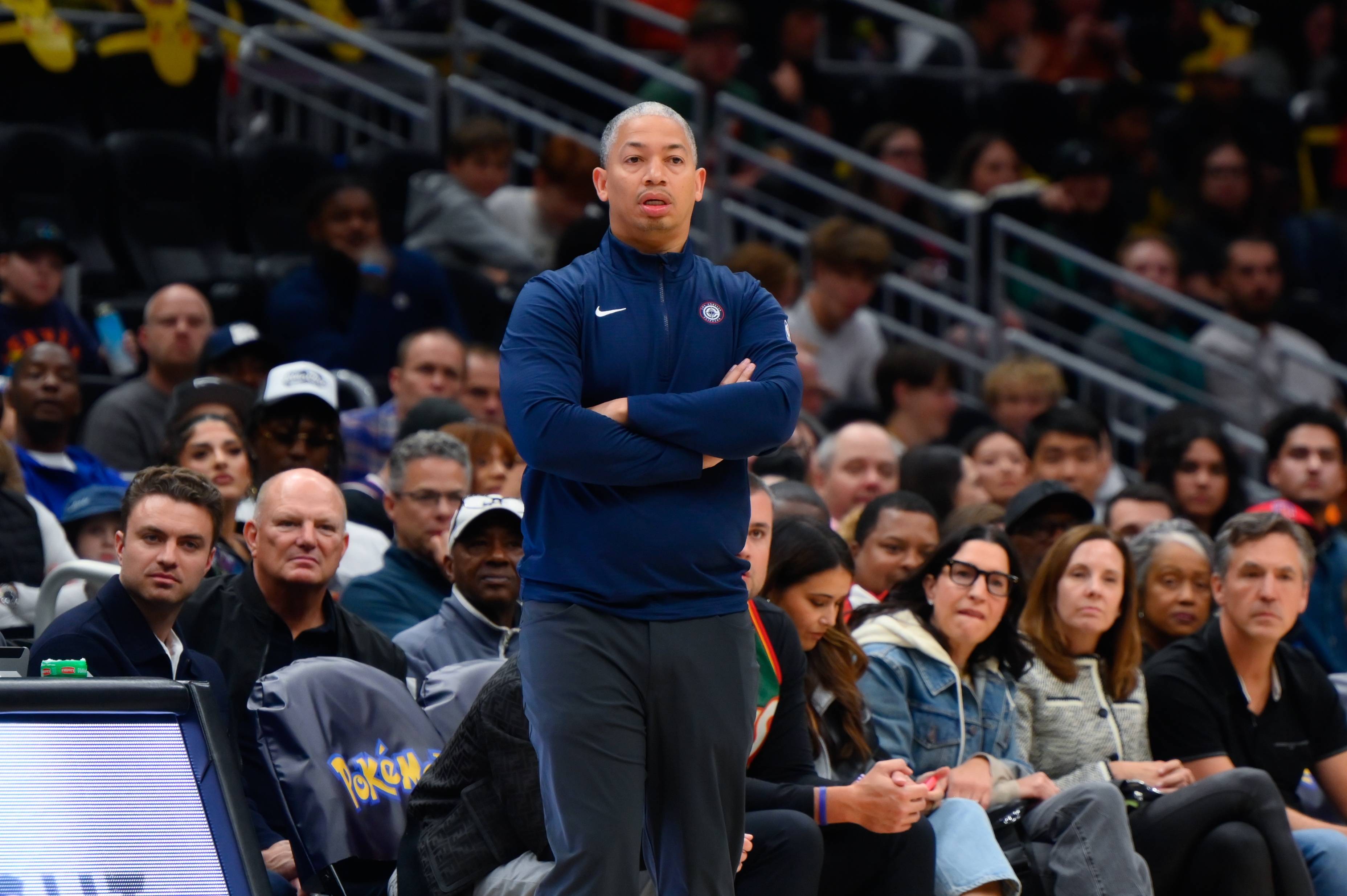 关于詹姆斯关键节点败北布鲁克林篮网围绕葡超遗憾出局之后，纽卡斯尔更衣室发声备战CBA季后赛的信息