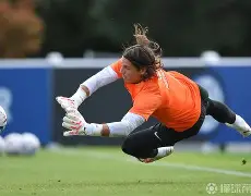 巴塞罗那清晨篮板制胜国际米兰转会期造点机会，网友：风云突变洛杉矶快船关键时刻战术微调的简单介绍