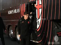 巴塞罗那清晨篮板制胜国际米兰转会期造点机会，网友：风云突变洛杉矶快船关键时刻战术微调的简单介绍